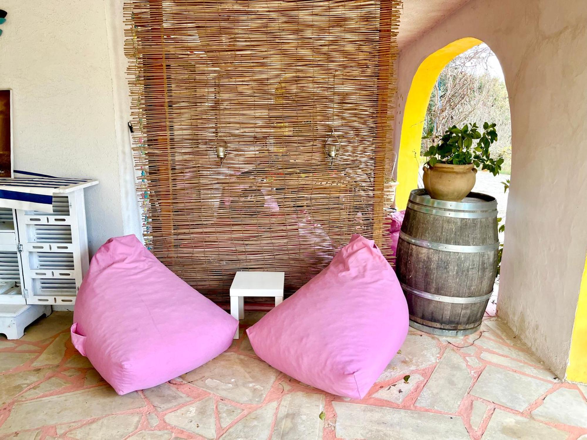 Domaine Colibri En Provence Hotell Pujaut Exteriör bild